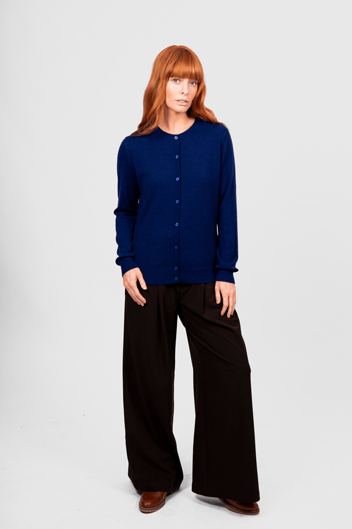 KATE CREW NECK CARDI CARBON BLUE