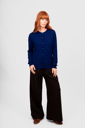 KATE CREW NECK CARDI CARBON BLUE