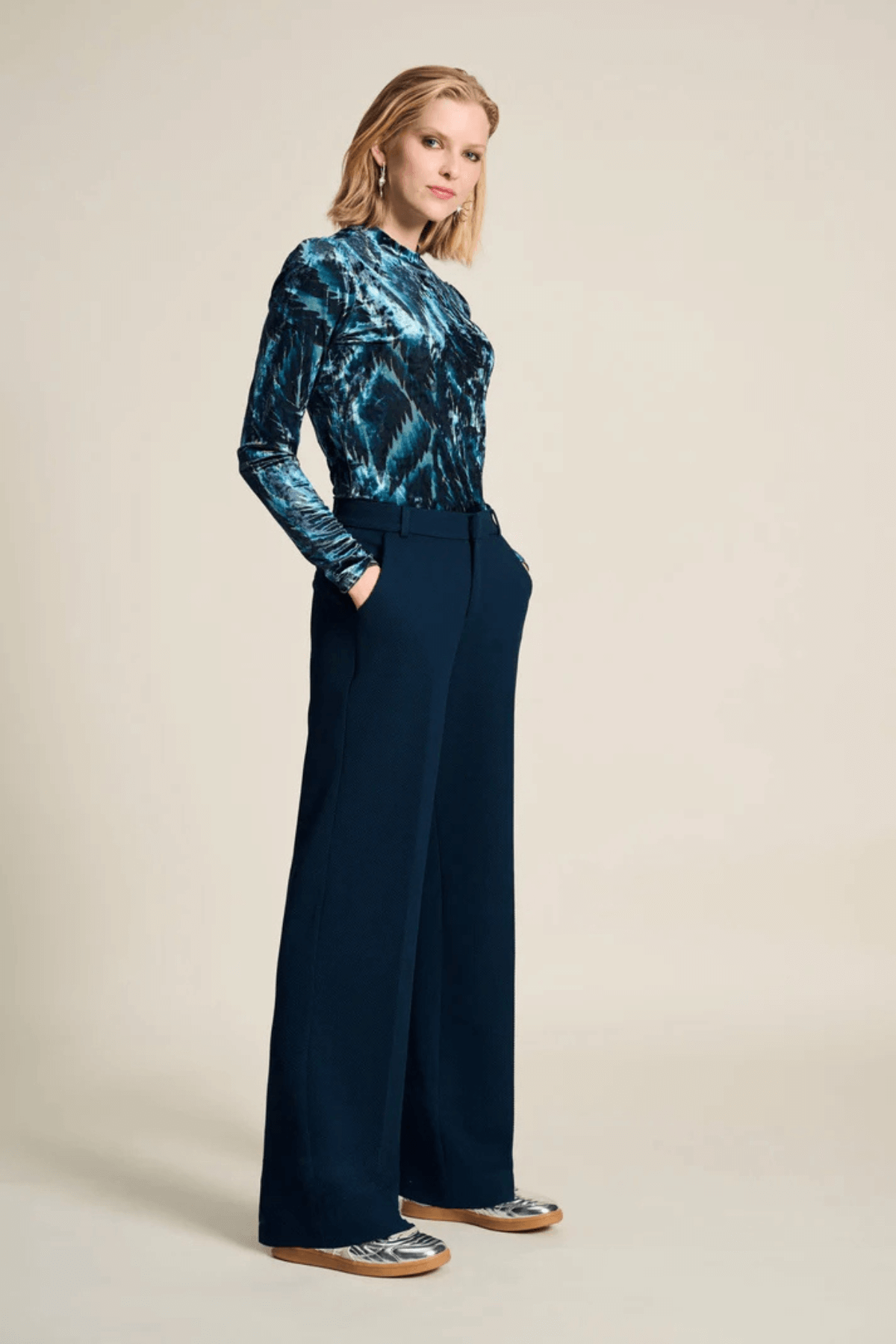 LARA PANT ETERNAL BLUE