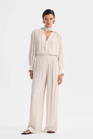 LENA V-NECK TOP NOUGAT