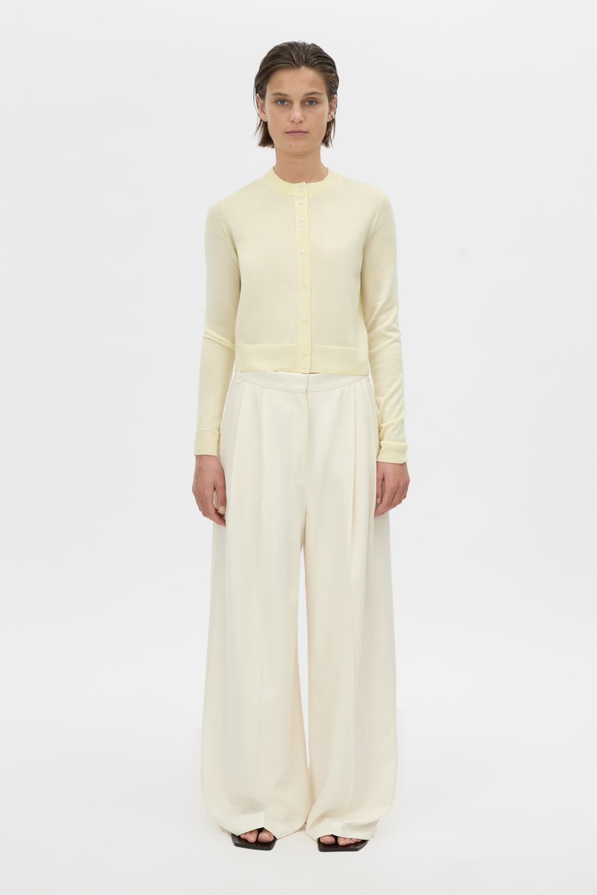 LEONA KNIT CARDIGAN SOFT LEMON