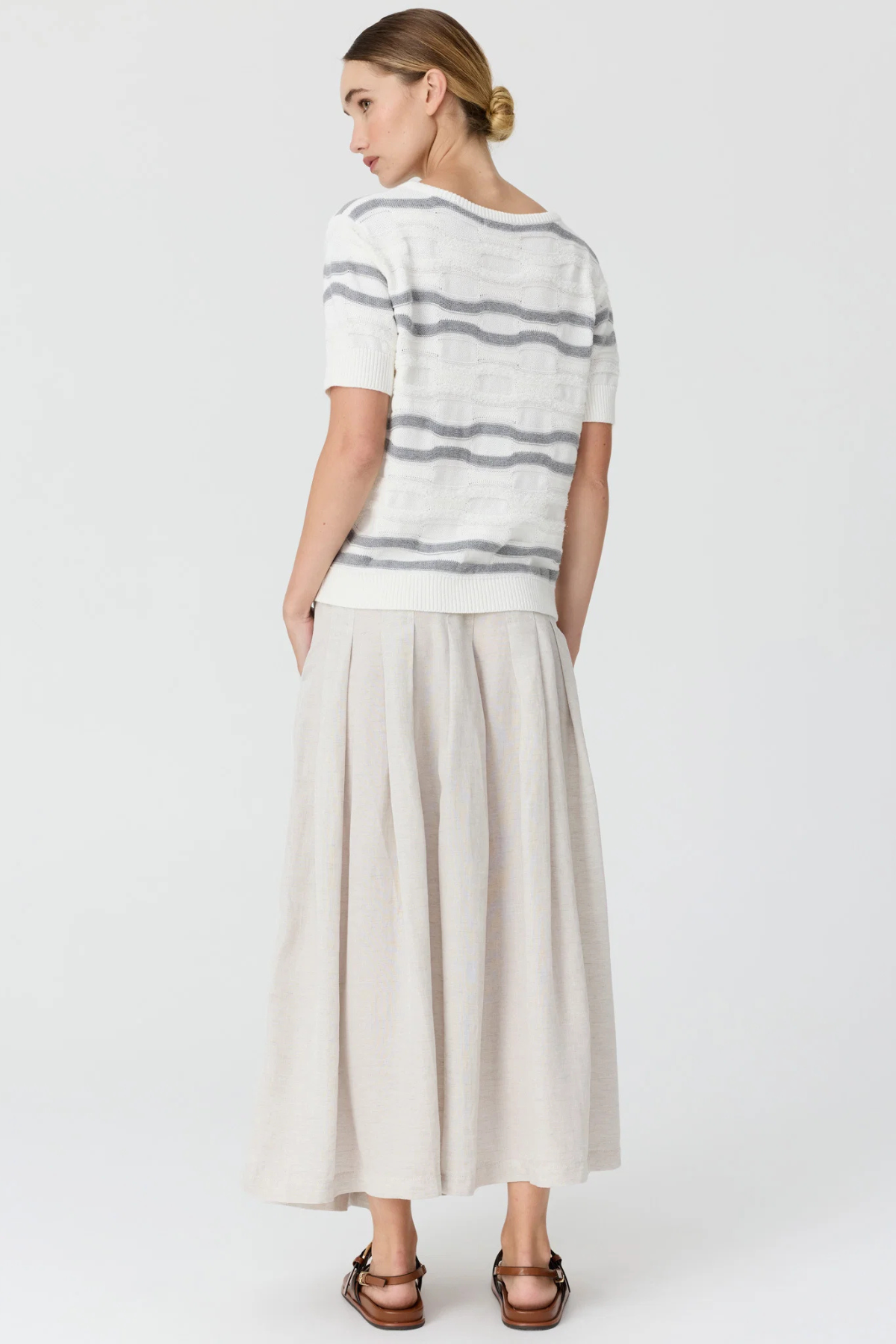 LIANA TEE TEXTURED STRIPE WHITE/SILVER