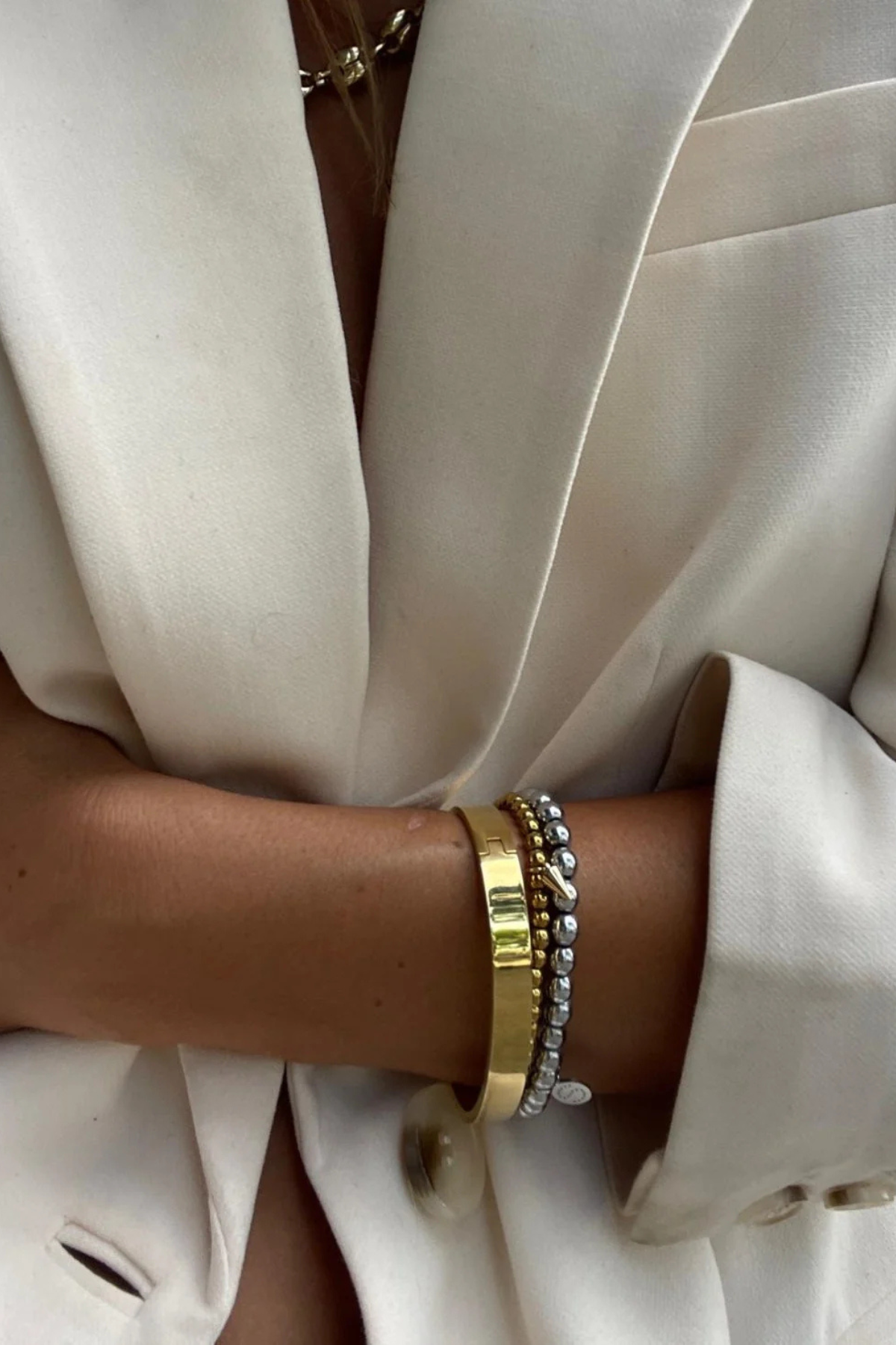 LUCCIA BANGLE GOLD