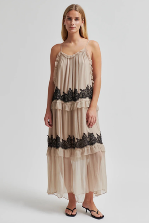 LYNDA FRILL DETAIL STRAP DRESS PLAZA TAUPE