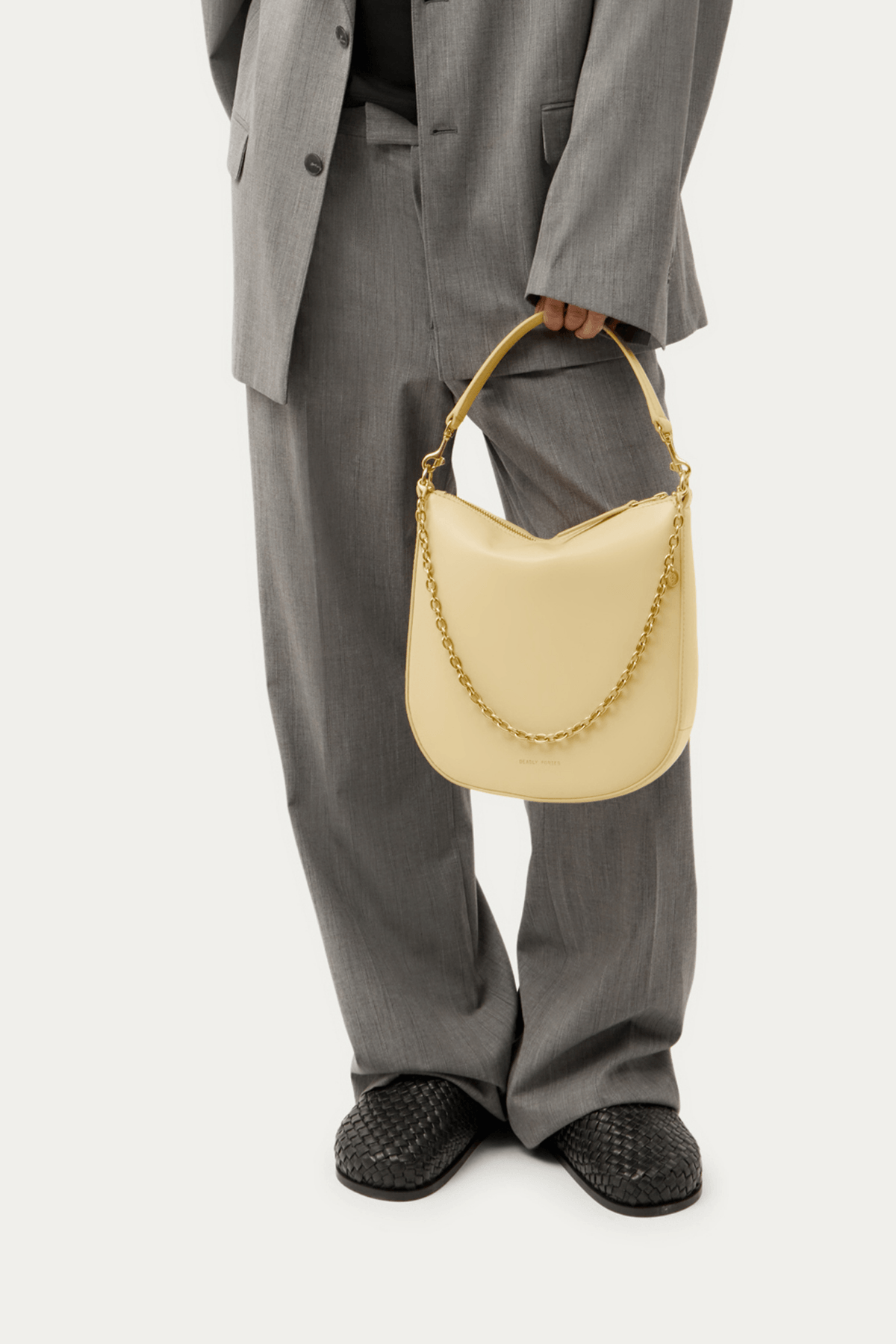 MEDIUM SLING BAG LEMONADE