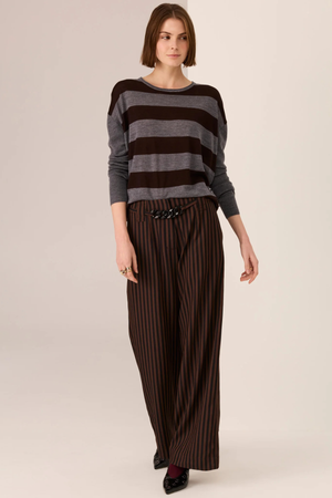 MEIRA STRIPE KNIT CHARCOAL/CHOCOLATE