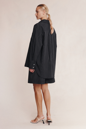 MELLA SHIRT BLACK PINSTRIPE