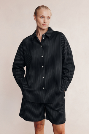 MELLA SHIRT BLACK PINSTRIPE