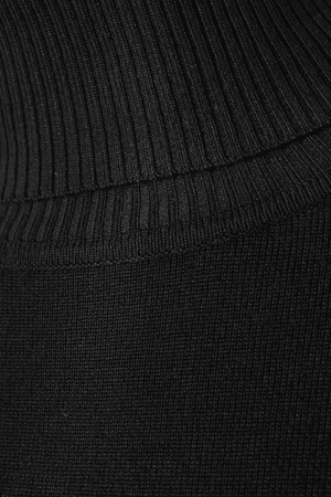 MILA ROLLNECK KNIT BLACK