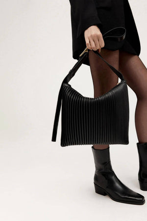 MR MIDIMESE BLACK PLEATED