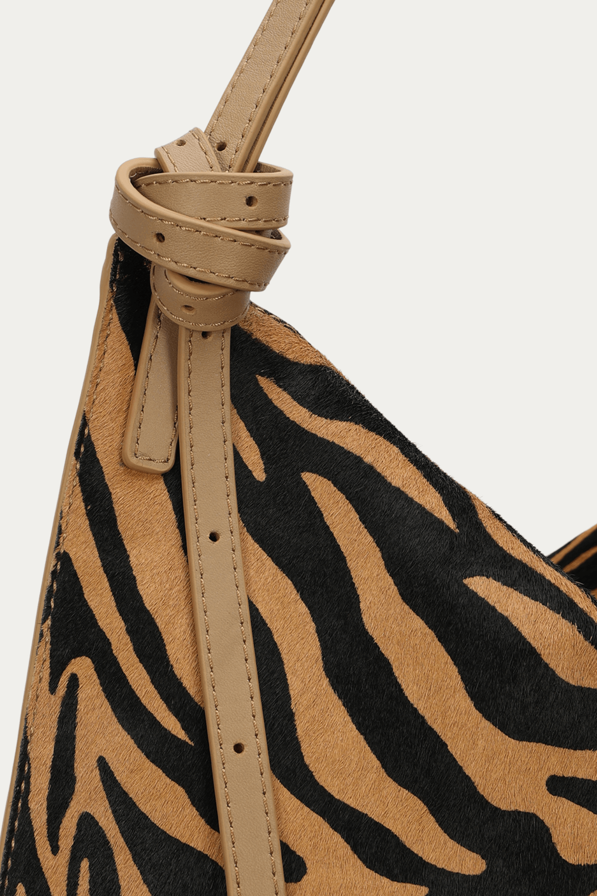 MR CHOPALOPAGUS ZIGER CALF HAIR