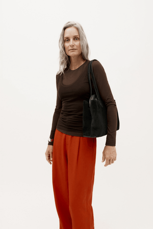 MR VAULT TOTE BLACK SUEDE