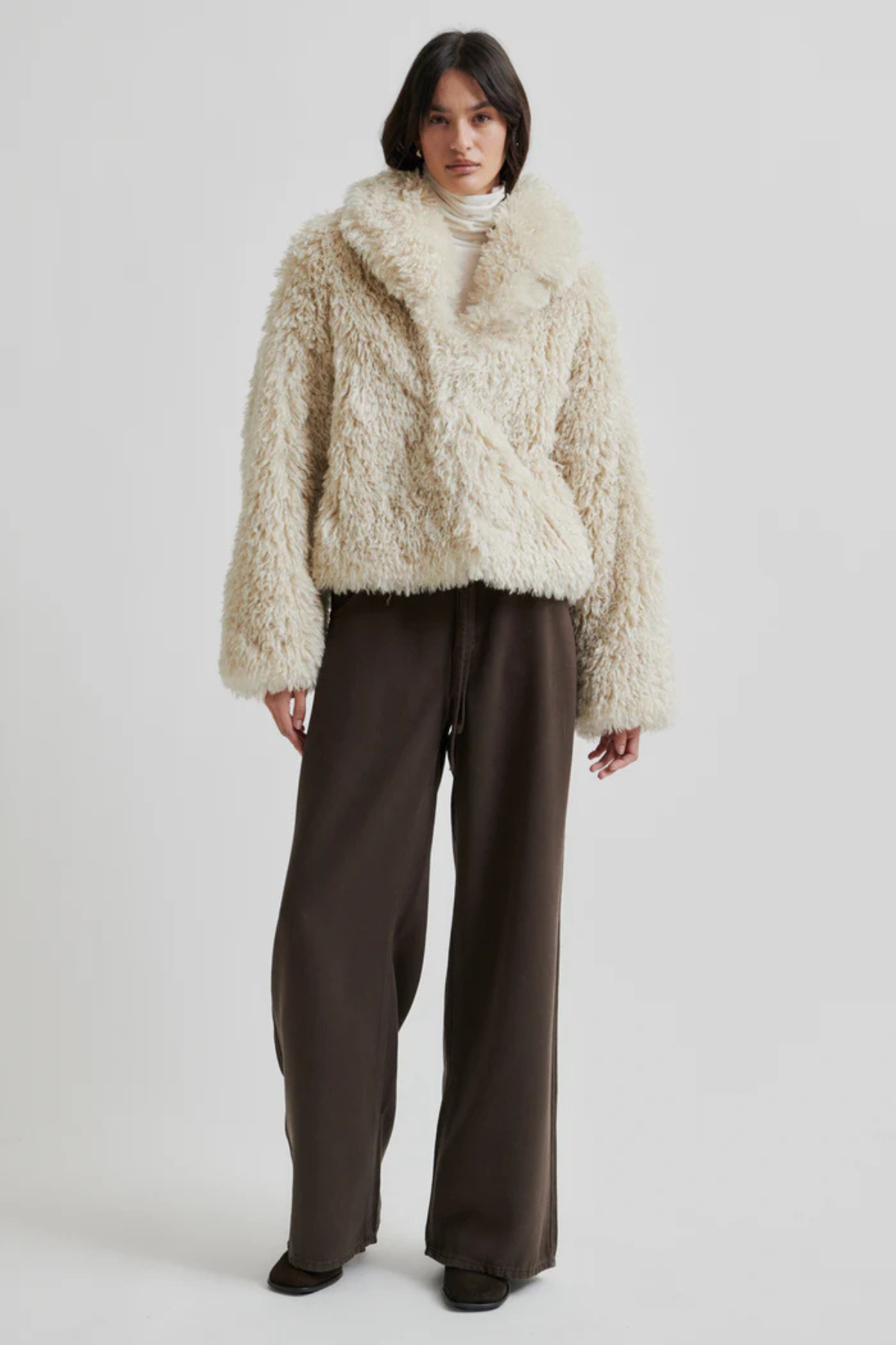 OPHIE FLUFFY JACKET TOFU