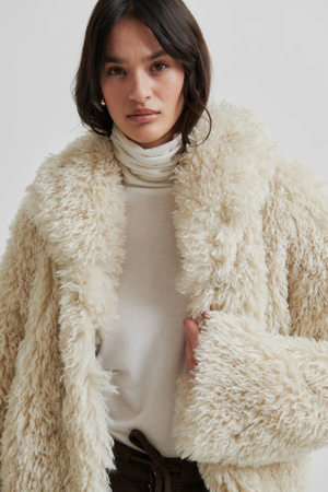 OPHIE FLUFFY JACKET TOFU