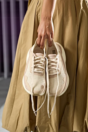 PACE W SNEAKERS SAND COMBI