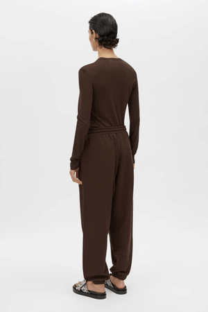 PARK LONG SLEEVE LOGO TOP BITTER CHOCOLATE
