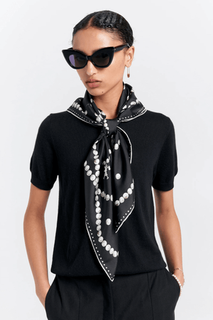 RUNAWAY PEARLS CLASSIC SILK SCARF BLACK