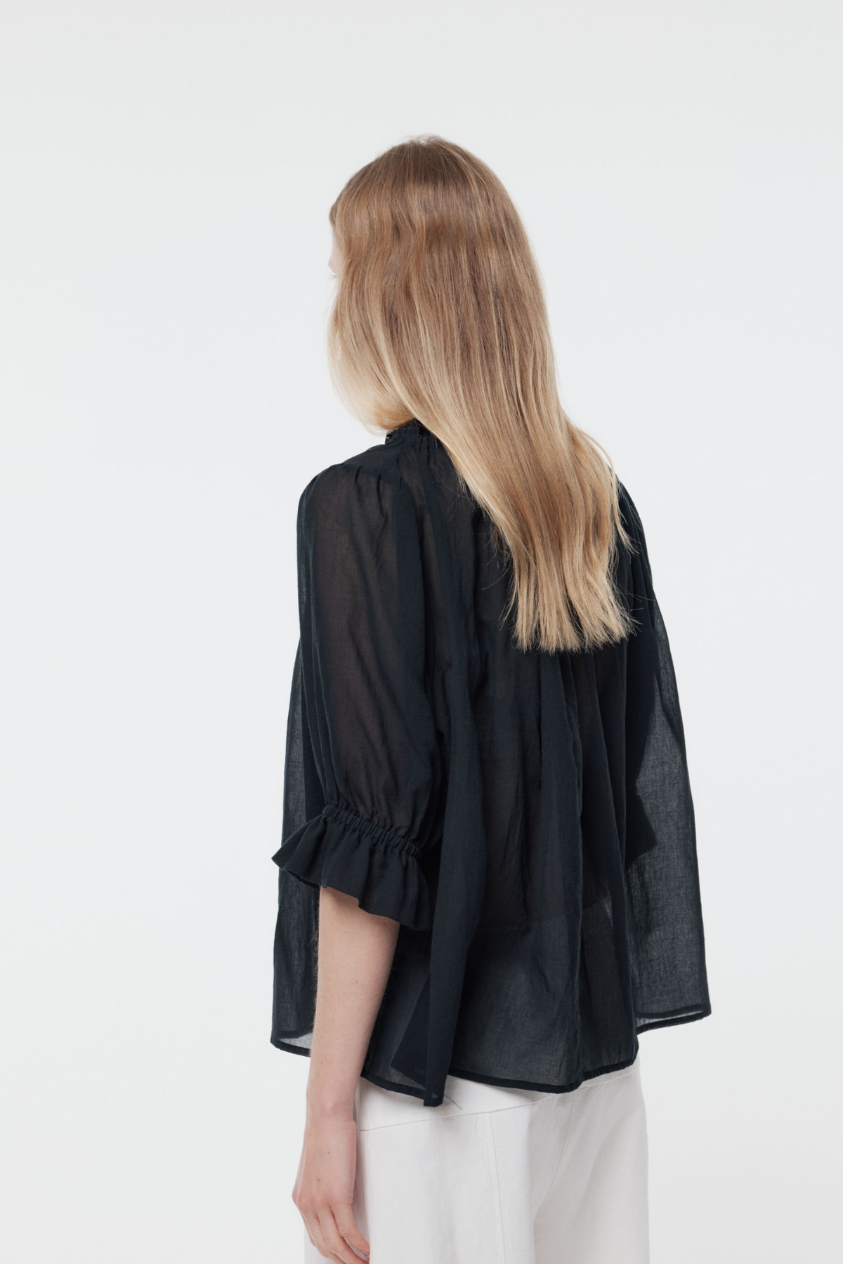 PEDDLE TOP BLACK