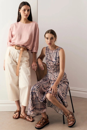 INNES TUCK TOP PINK