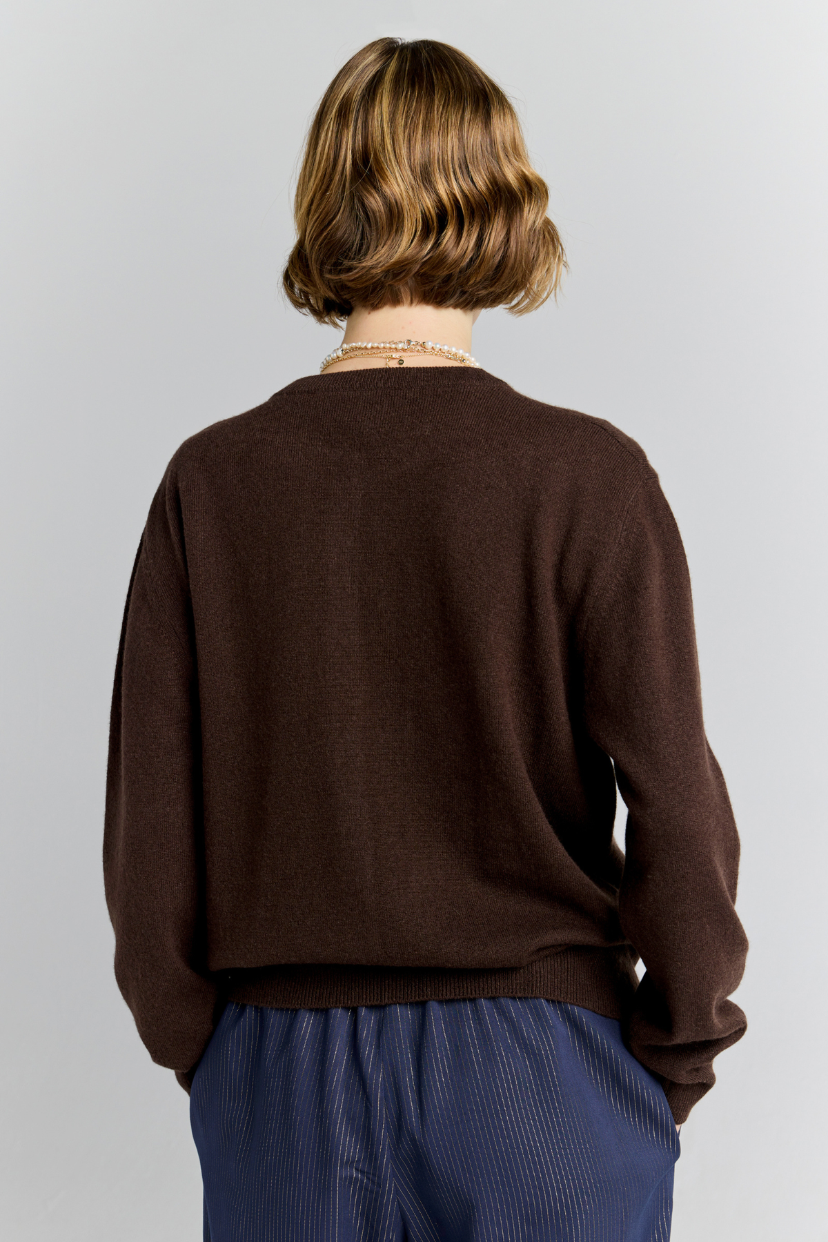 POSY CASHMERE CARDIGAN CHOCOLATE