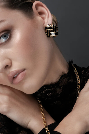 RELIQUE EARRINGS GOLD/BLACK ENAMEL