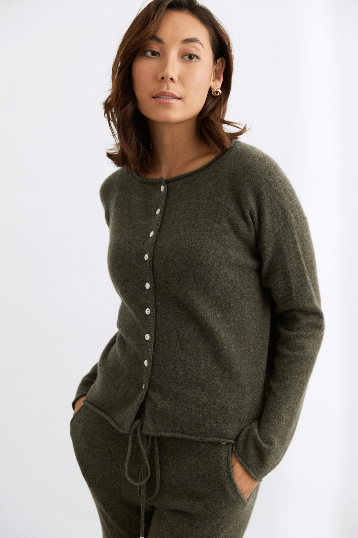 REVERSIBLE BUTTON CARDI MILITARY