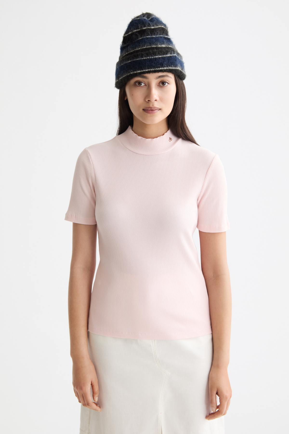 MOCK NECK RIB T-SHIRT BARELY THERE