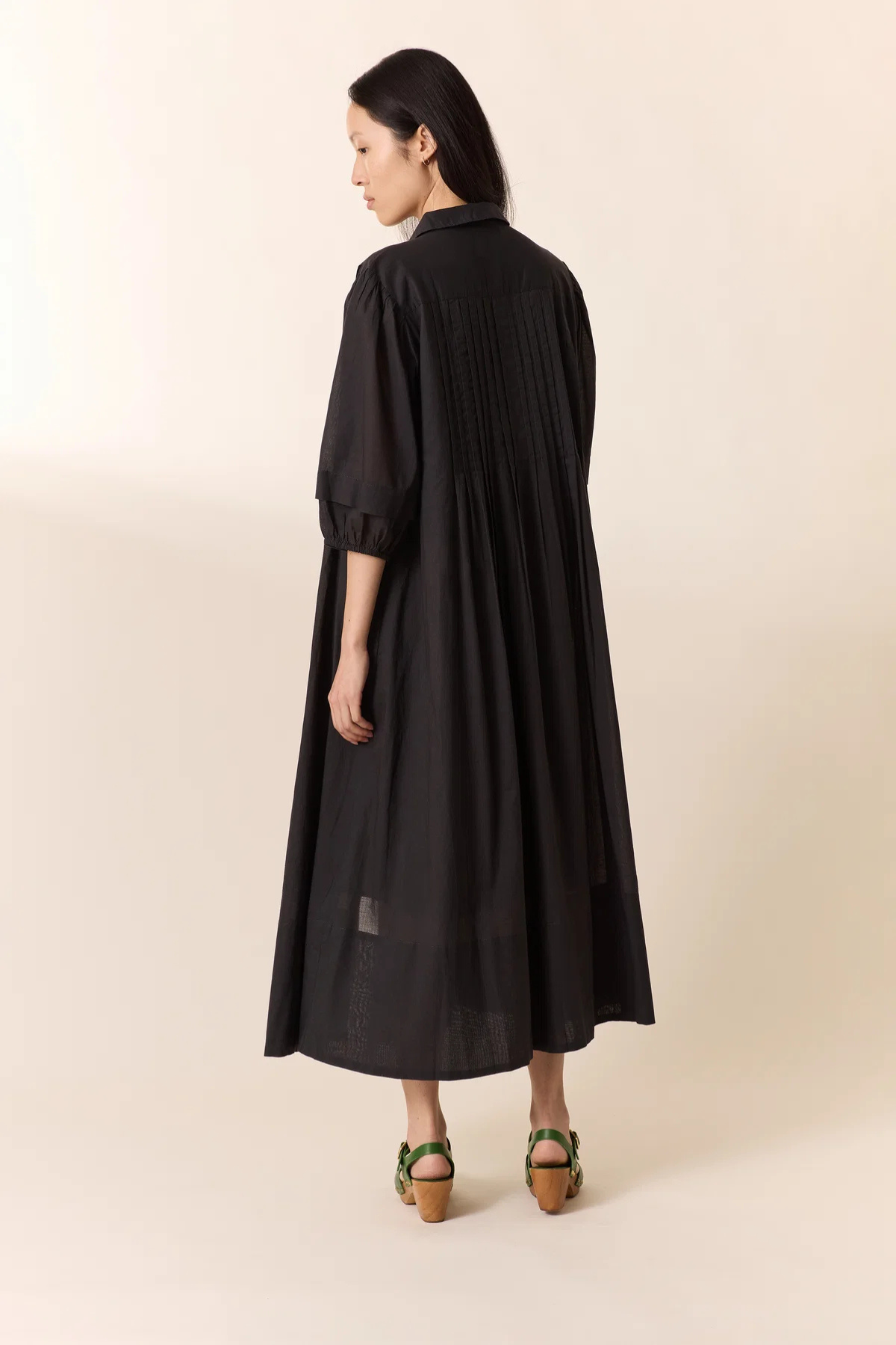 ROCA DRESS CARBONE
