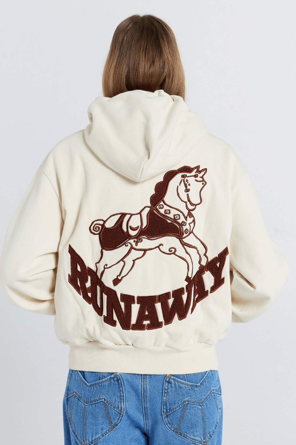 ROCKING HORSE CROPPED OVERSIZED HOODIE ECRU/MOCHA
