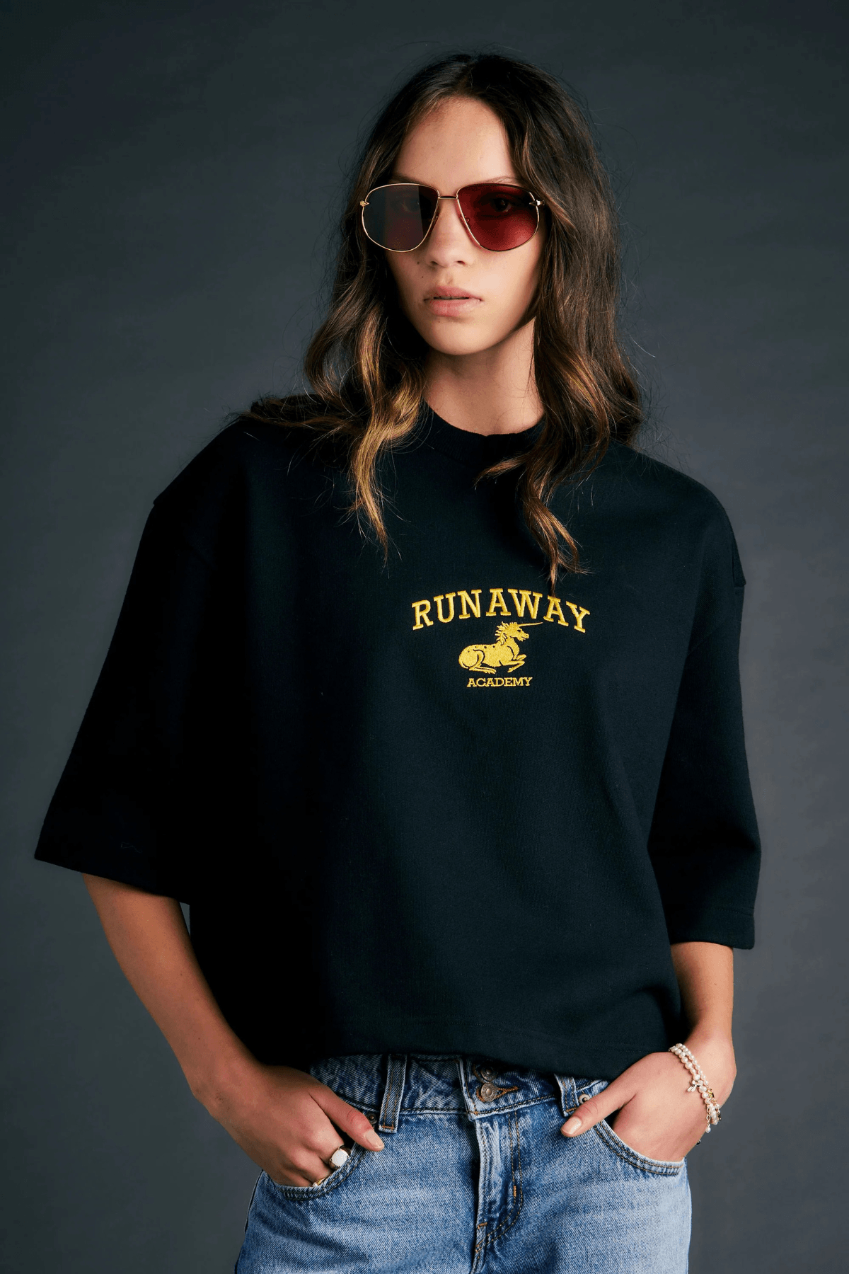 RUNAWAY ACADEMY TOP BLACK/GOLD