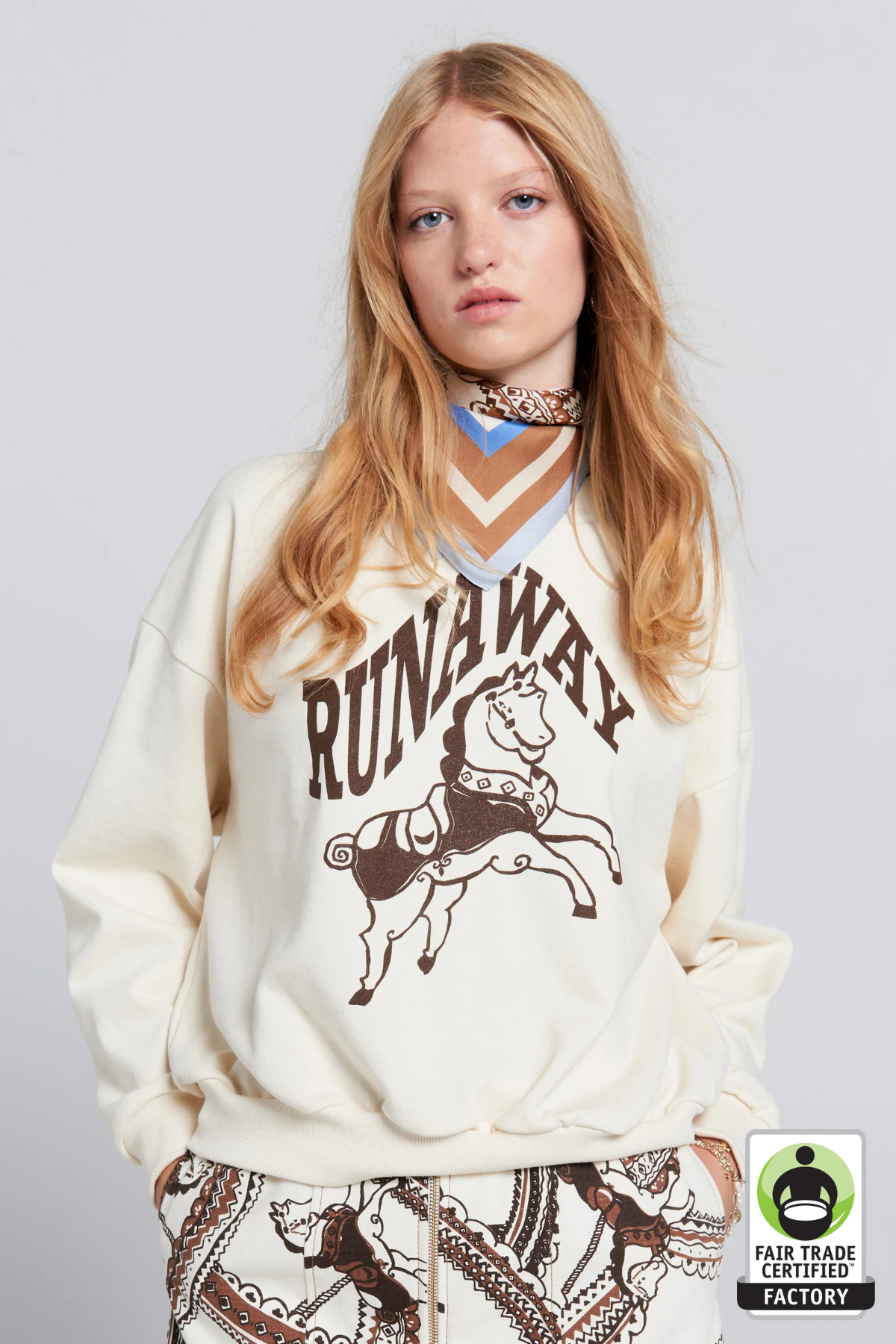 RUNAWAY CAROUSEL SWEATSHIRT ECRU/MOCHA