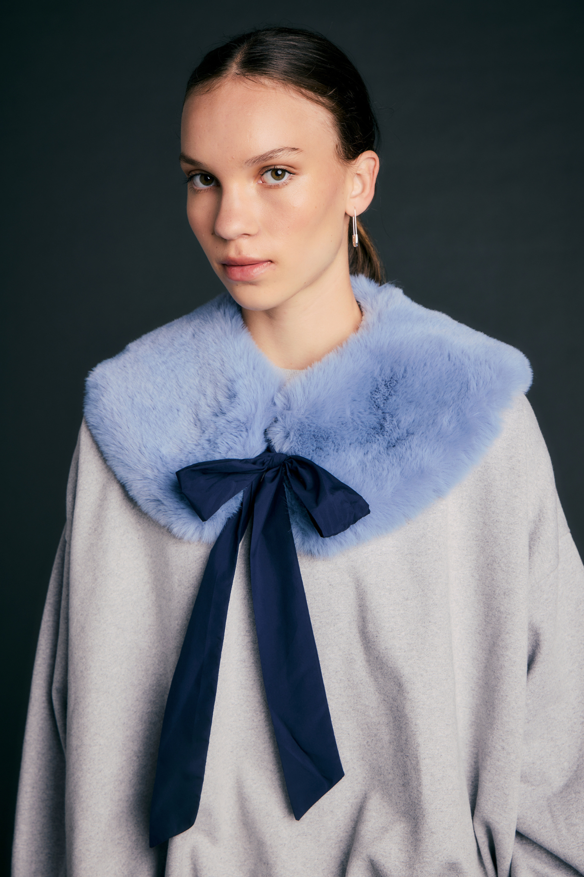 RUNAWAY COLLAR DUSTY BLUE