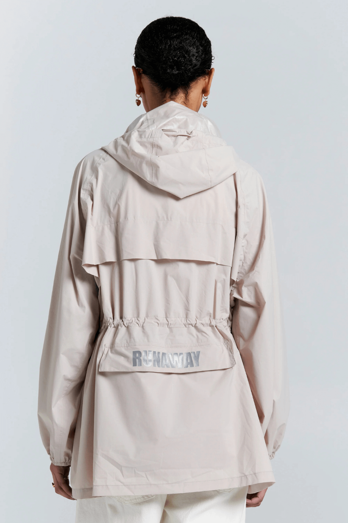 RUNAWAY PARKA PUMICE