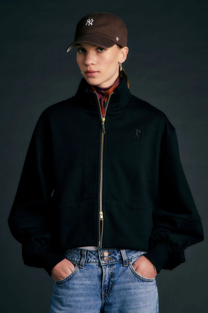RUNAWAY ZIP FRONT SWEATSHIRT BLACK