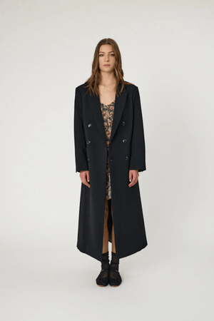 SELENA COAT BLACK