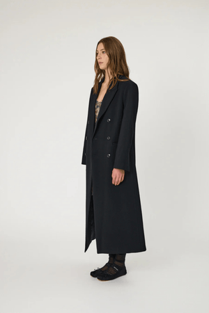 SELENA COAT BLACK