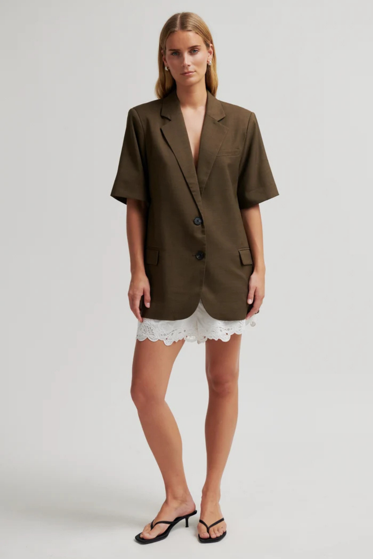 SHARO SHORT SLEEVE BLAZER CANTEEN