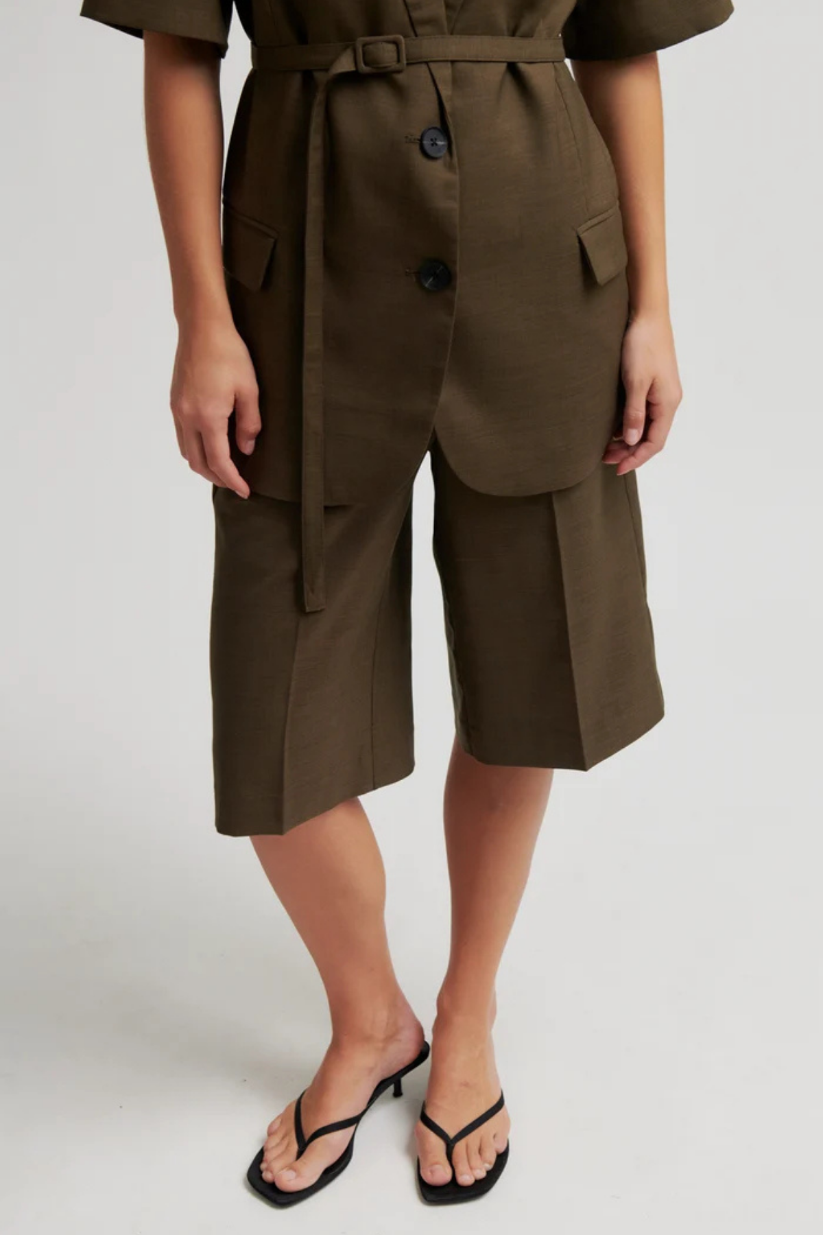 SHARO LONG SHORTS CANTEEN