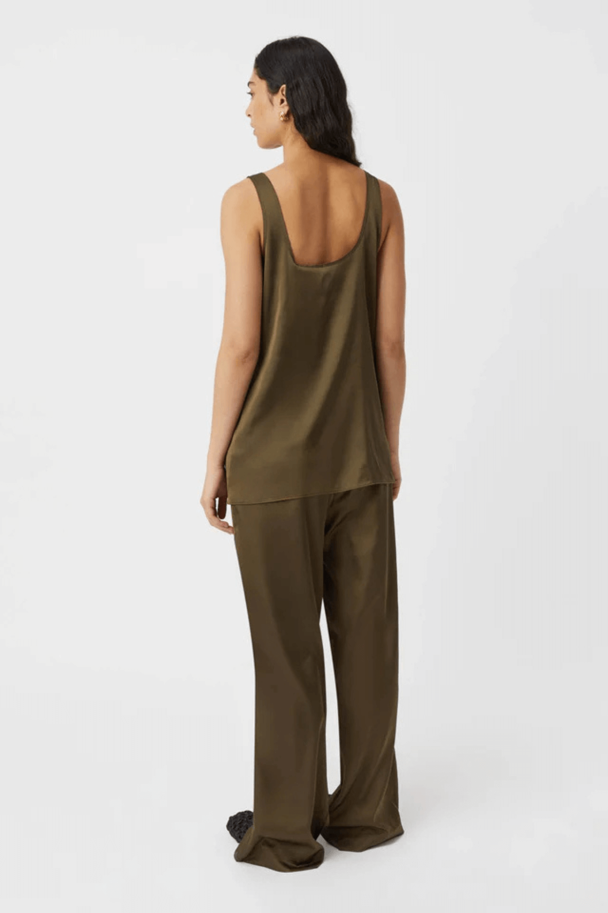 SHOAL TOP OLIVE