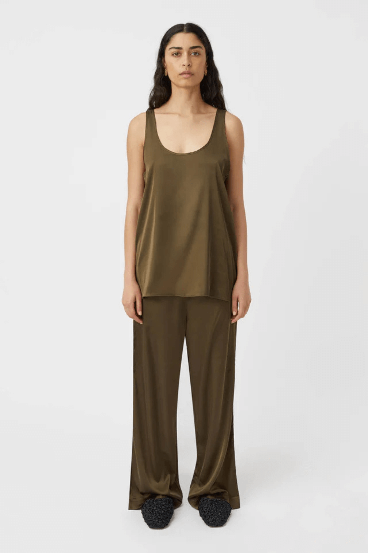 SHOAL TOP OLIVE