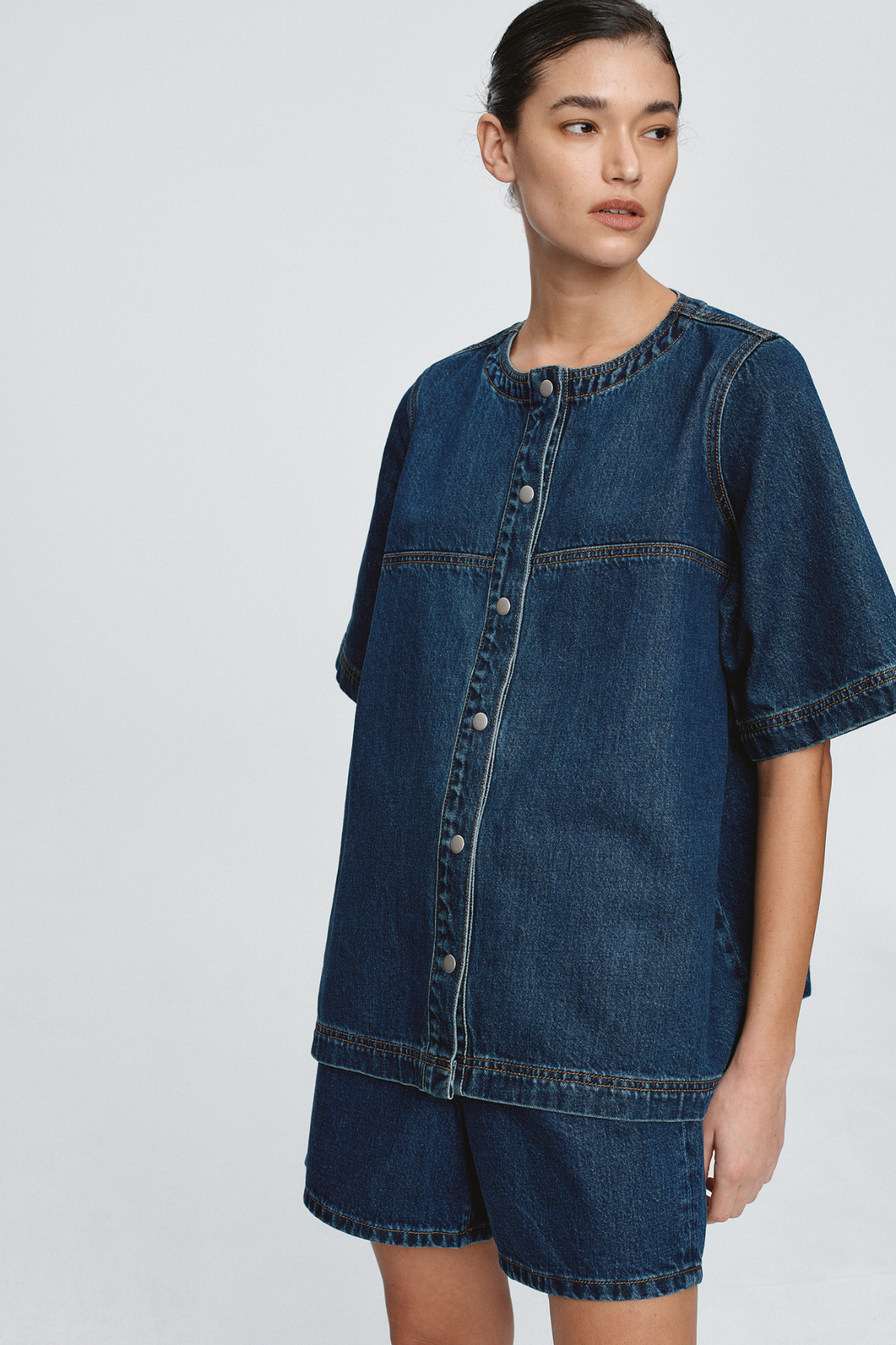 SHORT SLEEVE SEAM SHIRT CLASSIC BLUE