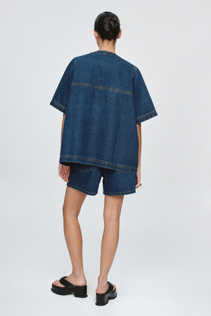 SHORT SLEEVE SEAM SHIRT CLASSIC BLUE