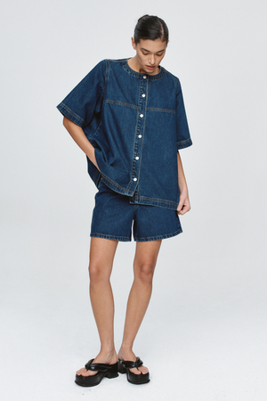 SHORT SLEEVE SEAM SHIRT CLASSIC BLUE