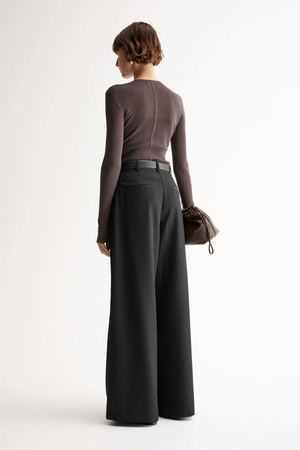 SILIA KNIT TOP CHOCOLATE