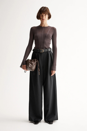 SILIA KNIT TOP CHOCOLATE