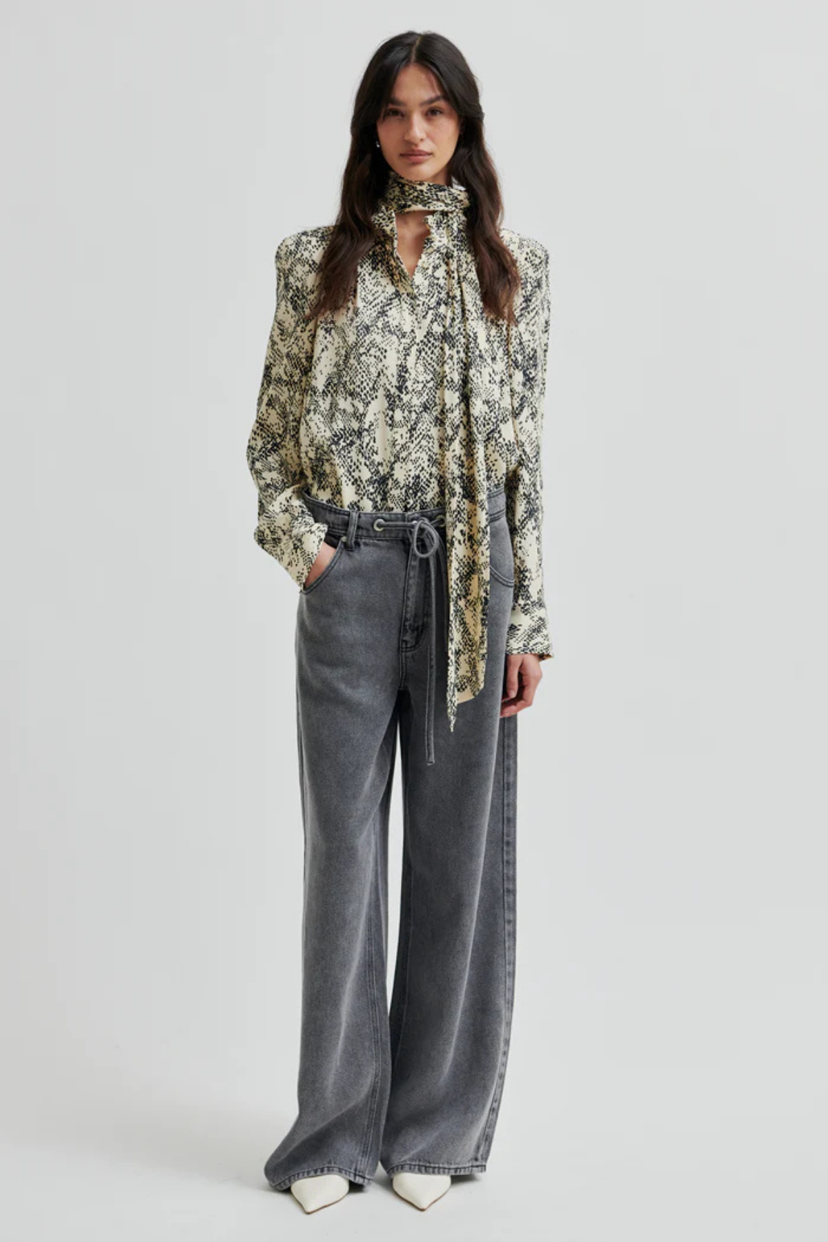 SNEAKY PYTHON PRINT SHIRT