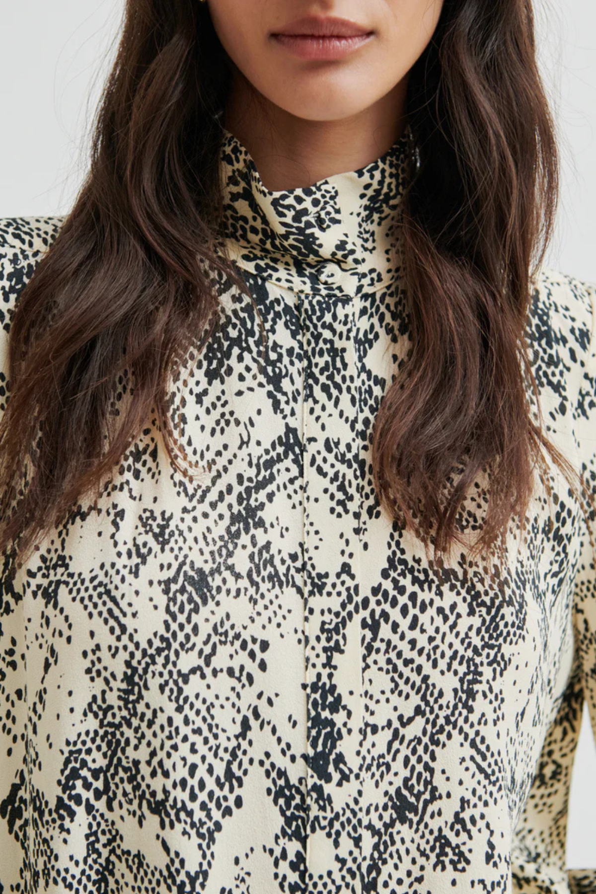 SNEAKY PYTHON PRINT SHIRT