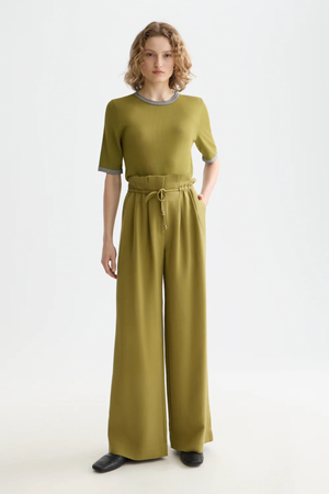 STRIPE TRIM SHORT SLEEVE PULLOVER GREEN MOSS