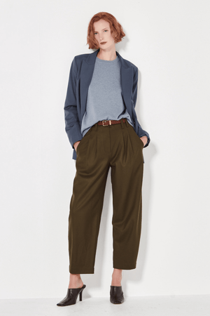 THE CASHMERE CREW SOFT DENIM MELANGE