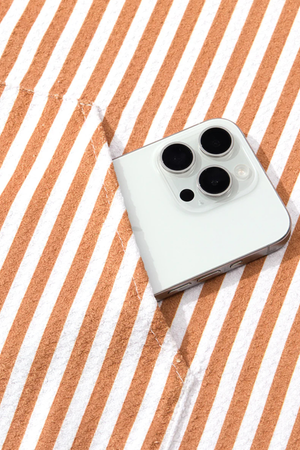 THE MONTAUK TAN HOODED TOWL